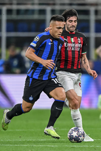 足球界上演 足球界上演